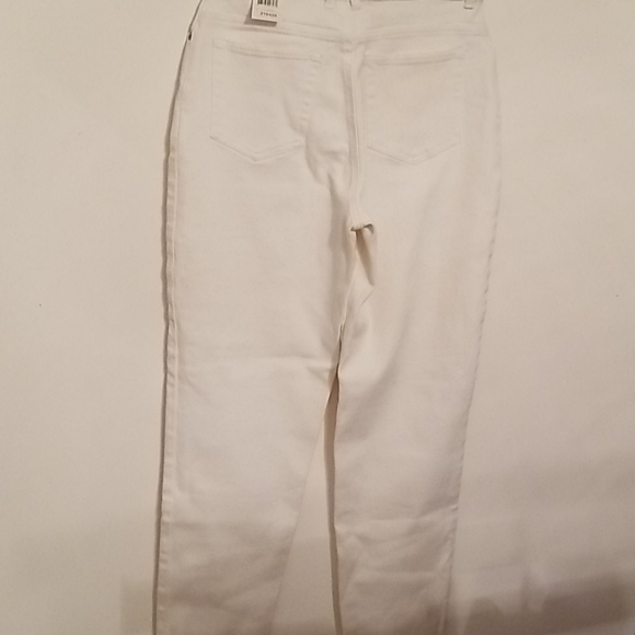 Gloria Vanderbilt jeans - Picture 4 of 5